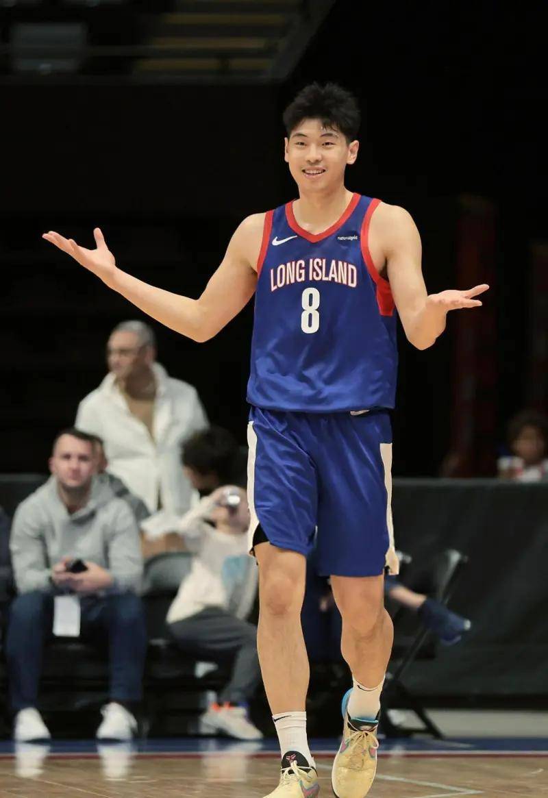 篮网队老将宣布退役，结束传奇生涯